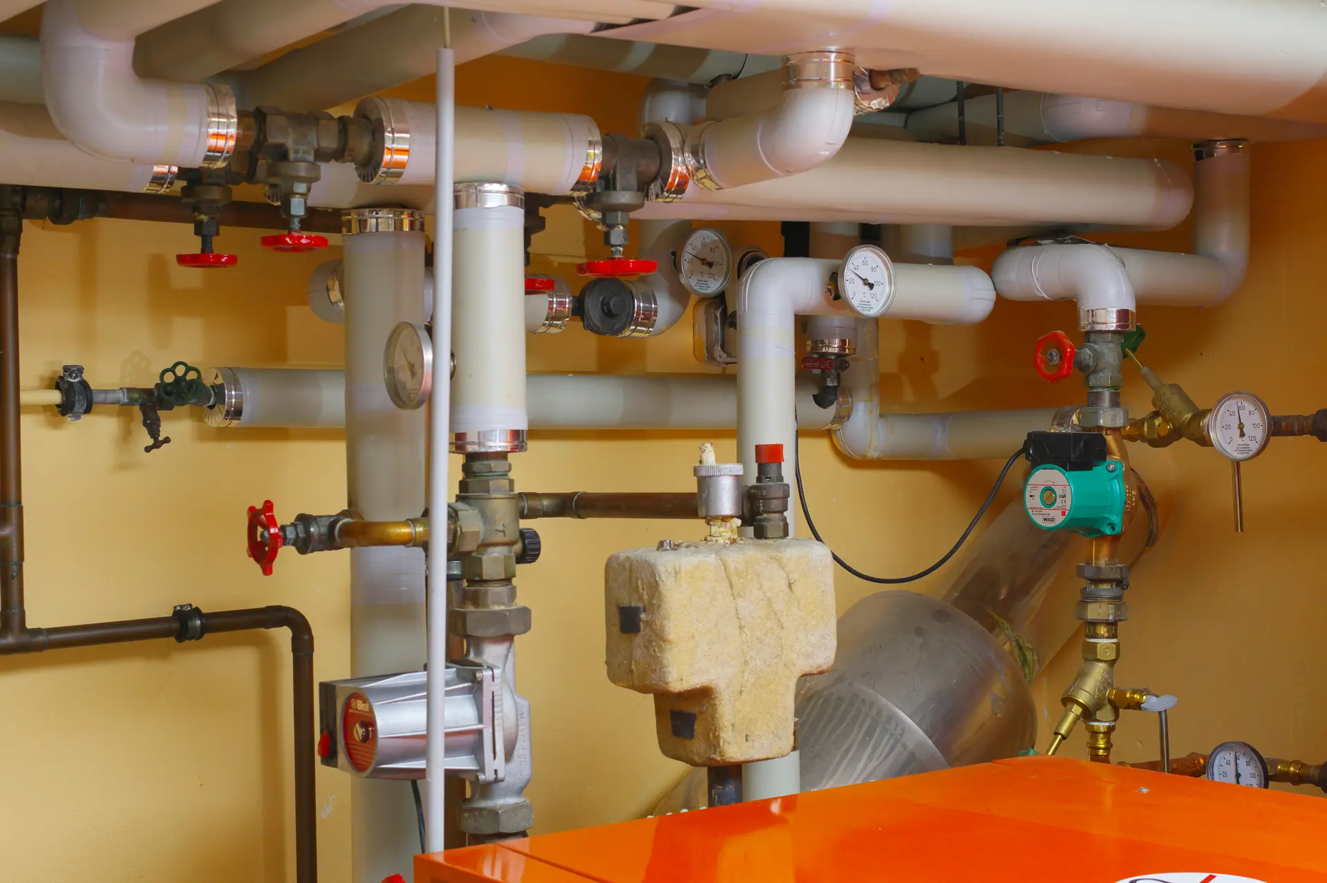Commercial plumbing services in Houston